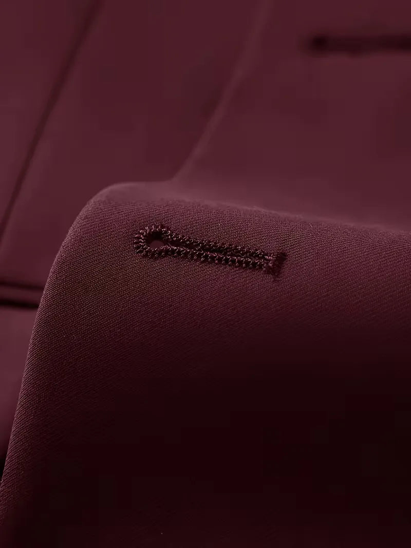 Tailored Men’s Three-Piece Suit With Double-Breasted Waistcoat And Slim Fit