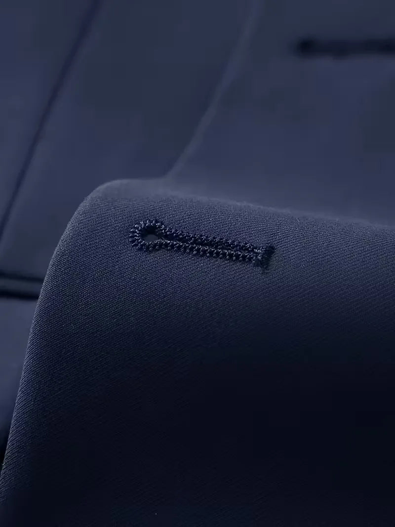 Tailored Men’s Three-Piece Suit With Double-Breasted Waistcoat And Slim Fit
