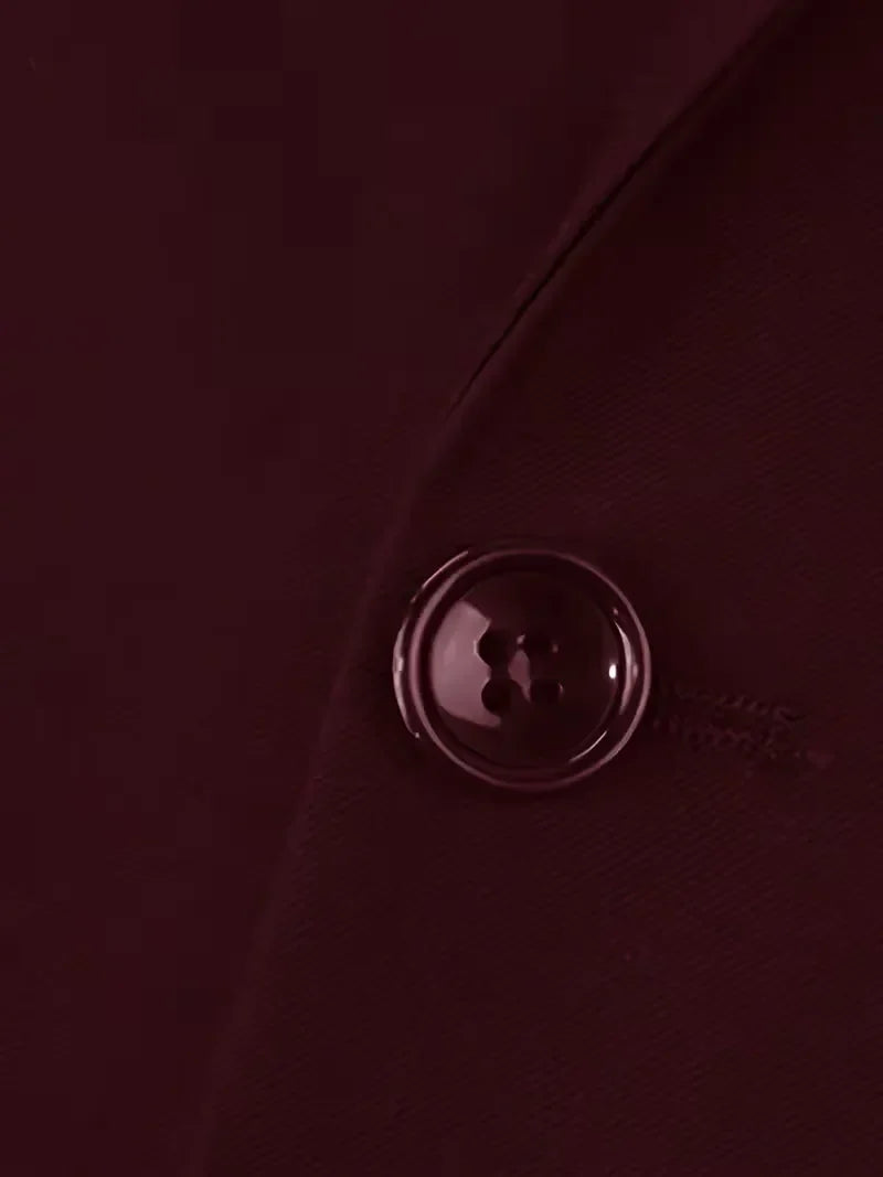 Tailored Men’s Three-Piece Suit With Double-Breasted Waistcoat And Slim Fit