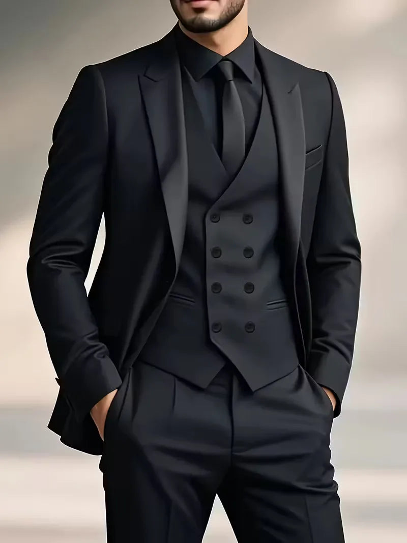Tailored Men’s Three-Piece Suit With Double-Breasted Waistcoat And Slim Fit